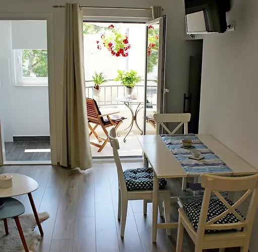 Lejlighed Adriona With Parking Makarska