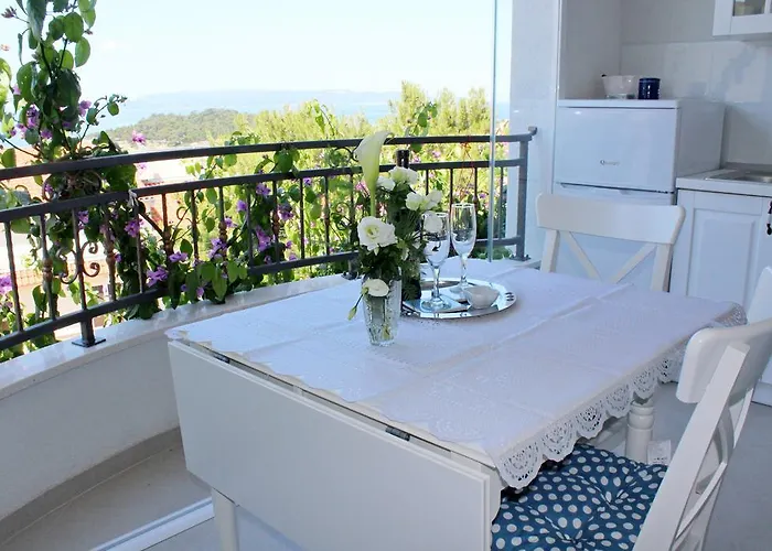 Lejlighed Adriona With Parking Makarska