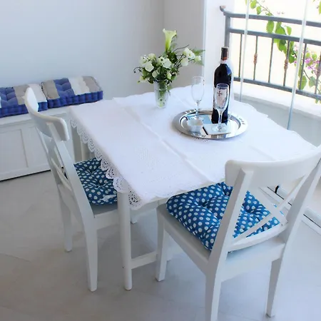 Adriona With Parking Apartman