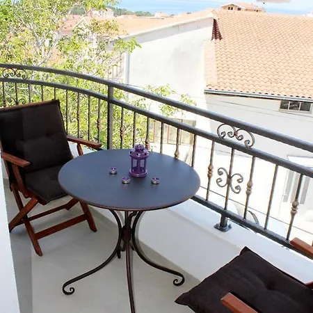 Apartman Adriona With Parking
